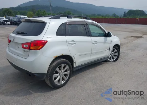 2015 Mitsubishi Outlander Sport Es from USA, damaged, VIN 4A4AR3AU5FE031231